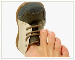 Slider image (4) Laser Foot Surgery Specialist | Spanish Patient Center